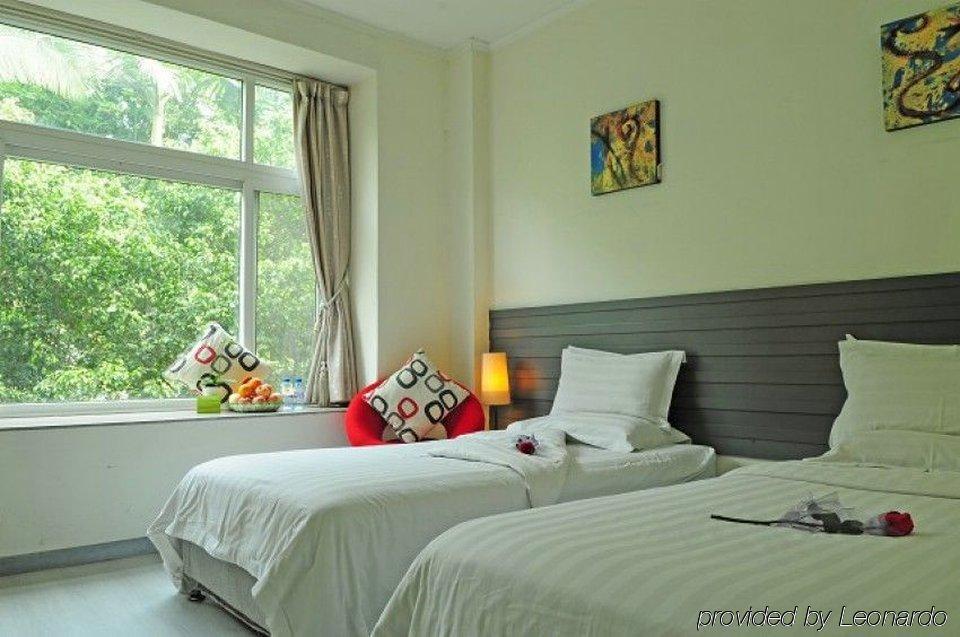Guangzhou Colorful Days Hotel Room photo